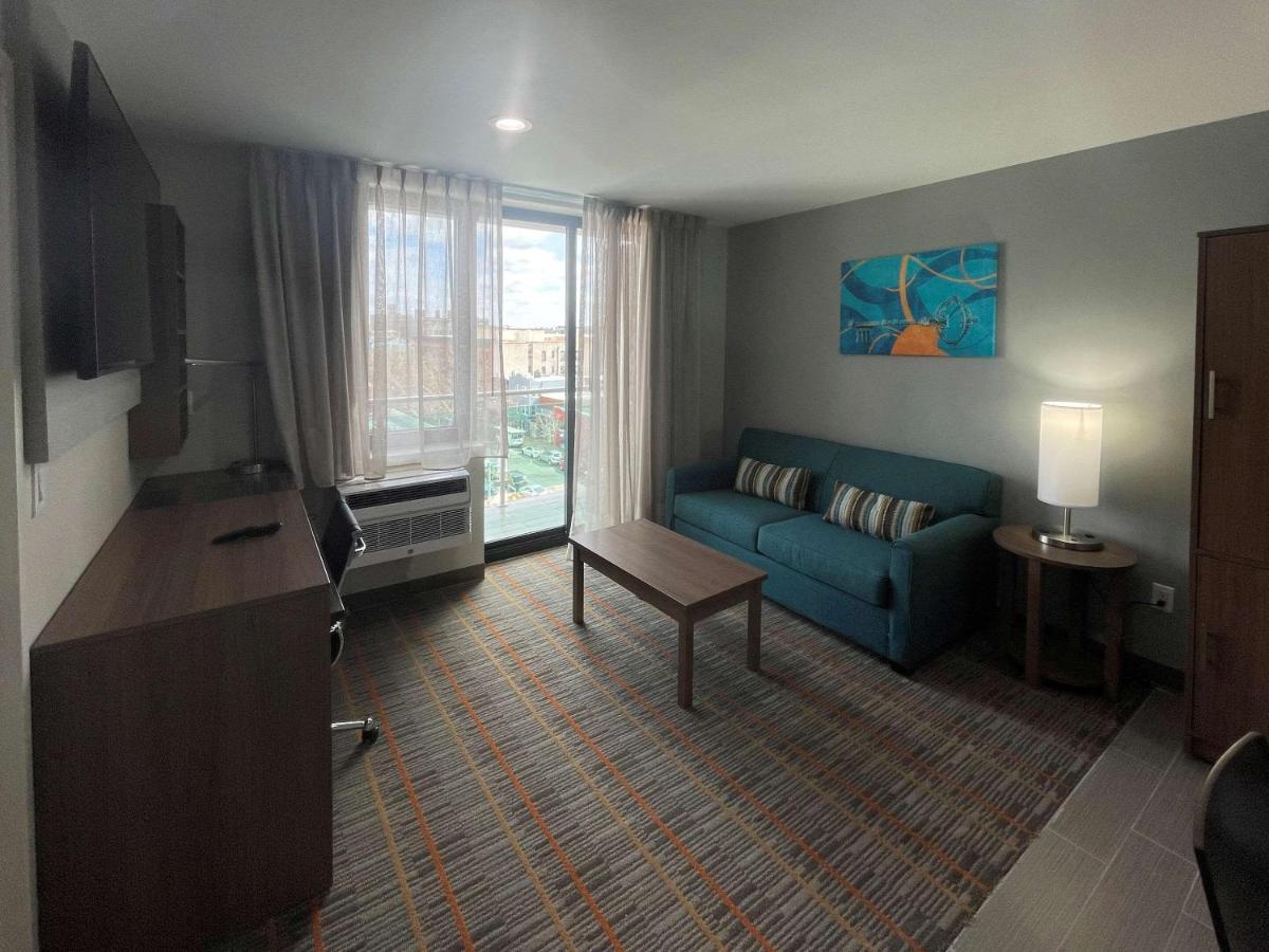 Mainstay Suites New York Exterior photo